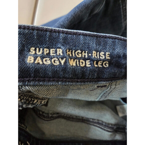 American Eagle Dreamy Drape Super High-rise Baggy Jeans Size 4 - Picture 4 of 6